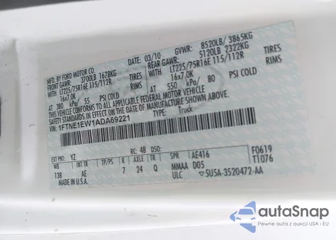 2010 Ford E-150 Commercial/Recreational z USA, uszkodzony, nr VIN 1FTNE1EW1ADA69221